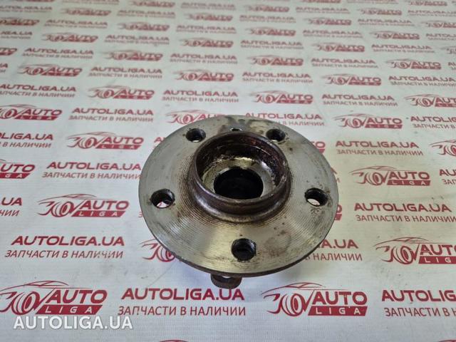 Маточина переднього колеса 31206874443 BMW