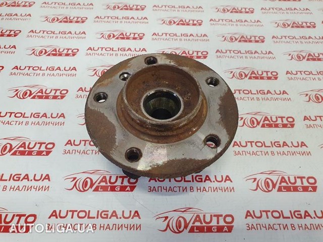 Маточина колеса передня 31206877562 BMW