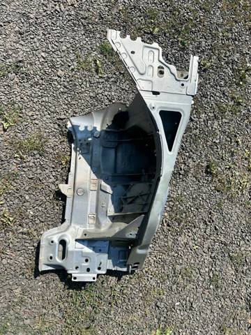 Лонжерон рами передній правий 32405146 VOLVO