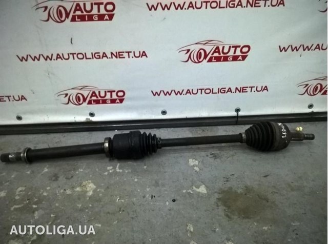Привід передній правий 391006777R RENAULT