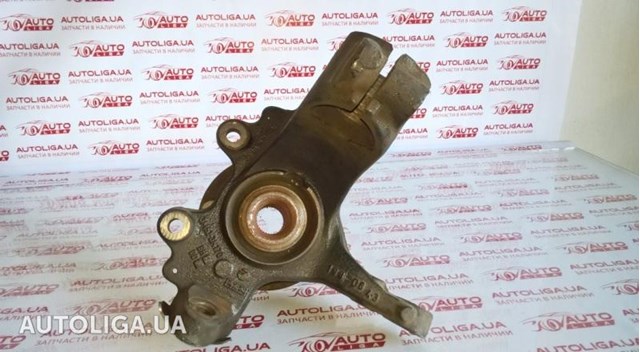 Кулак поворотний передній правий 3M513K170BH FORD