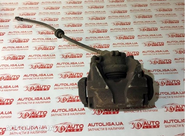 Супорт гальмівний, передній, правий 410018218R RENAULT