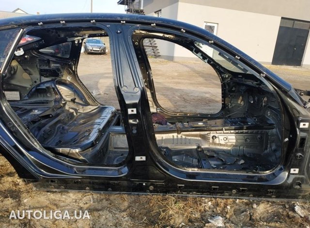 Отвір передніх правих дверей 41007334016 BMW