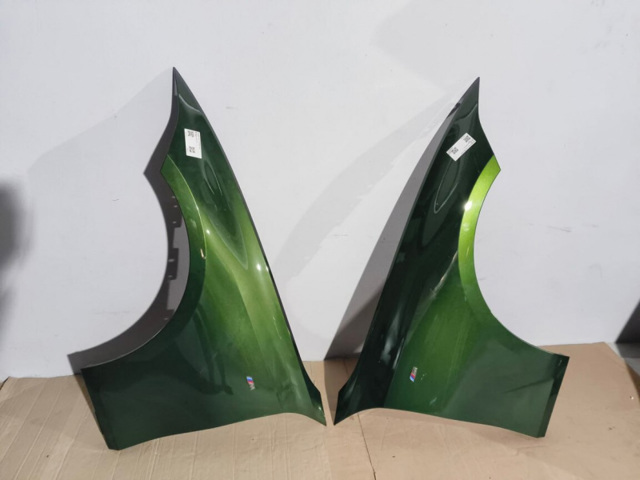 Переднє ліве крило 41008494439 BMW