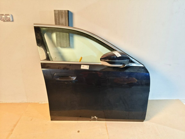 Пасажирські передні двері 41515A32EA4 BMW