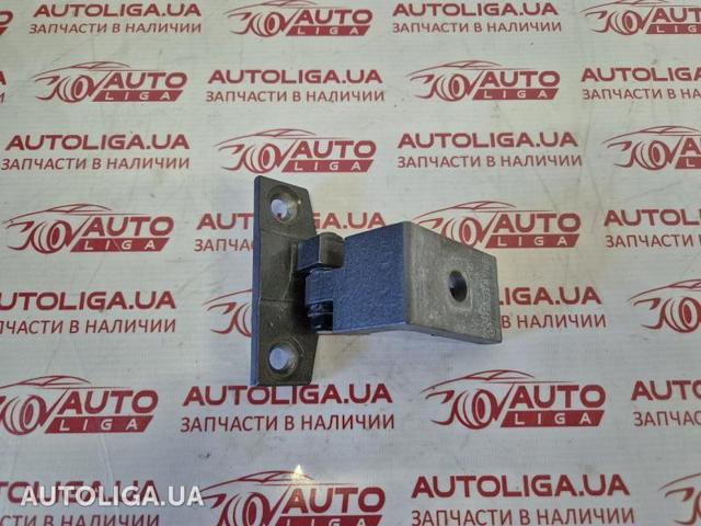 Завіса дверей передных лівих 41517205551 BMW