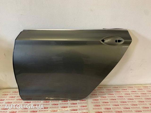 Двері пасажирськи задні ліві 41525A2A395 BMW