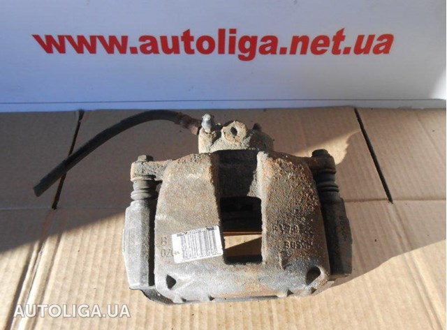 Супорт гальмівний, передній, правий 4400N3 PEUGEOT