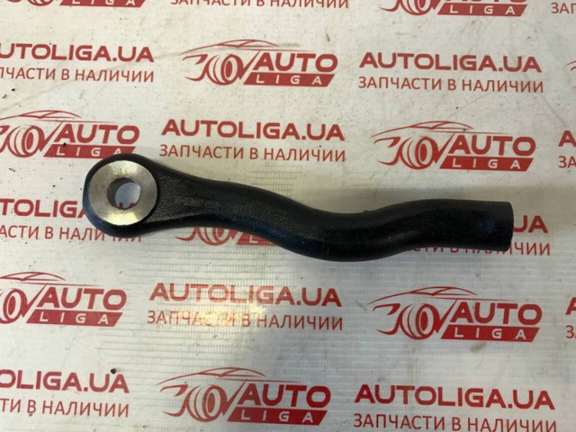 Зовнішній наконечник рульової тяги 4546330130 TOYOTA