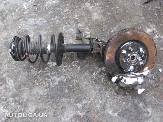 Ліва передня стійка 4852080074 TOYOTA