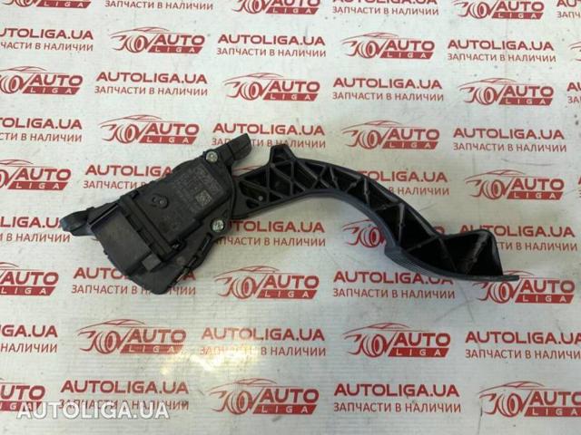 Педаль акселератора 4M519F836AJ FORD