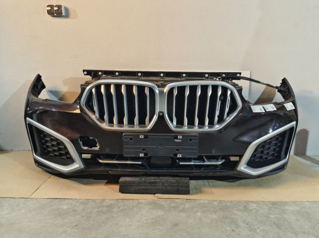 Буфер (бампер) передній 51119478950 BMW