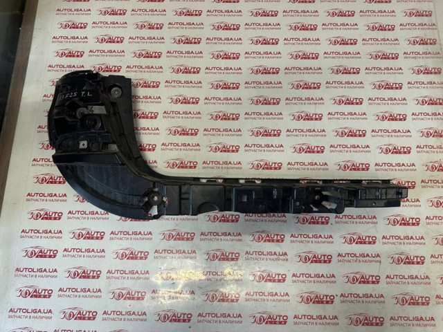 Ліве кріплення заднього бампера 51127239883 BMW