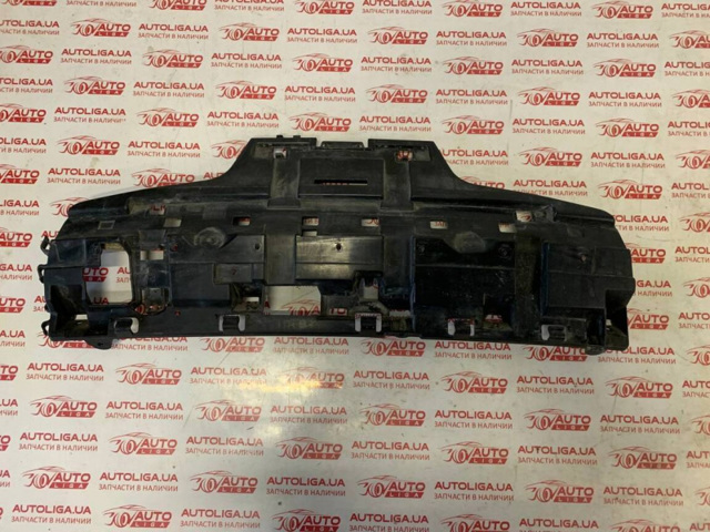 Кронштейн бампера заднього, центральний 51127285563 BMW