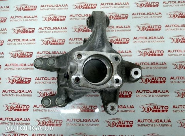 Кулак поворотний правий 527203R100 HYUNDAI