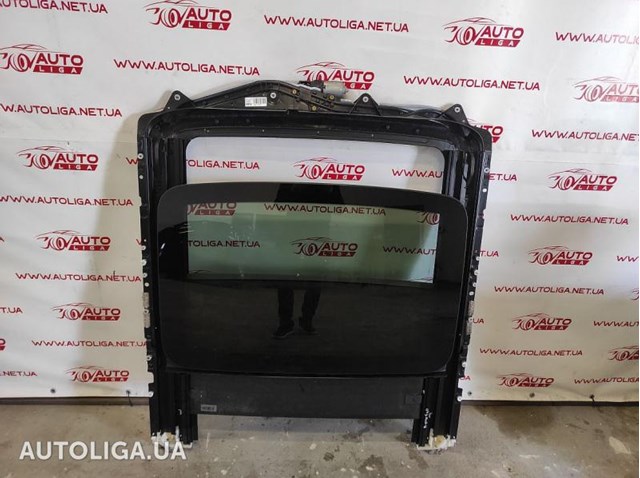 Панель люка 54107382982 BMW