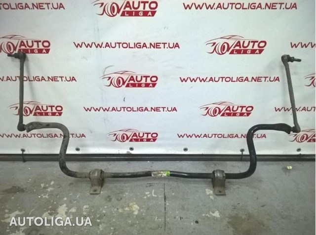 Стабілізатор передній стійкості 546118023R RENAULT