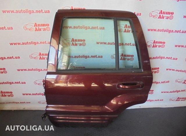 Петля заднтої двері, лівої 55135575AD CHRYSLER