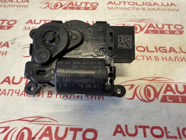 Двигун заслінки печі 5WA907511B VAG