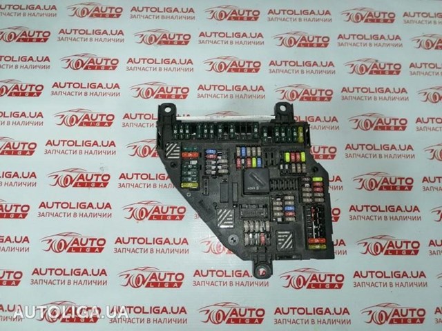 Блок запобіжників задній, салонний 61149234423 BMW