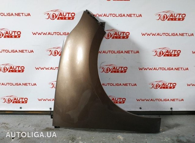 Переднє праве крило 631004270R RENAULT