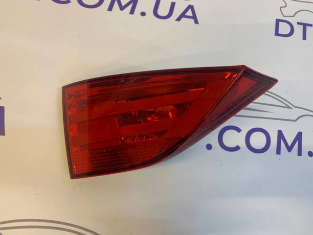 Задня ліва внутрішня фара 63212992479 BMW