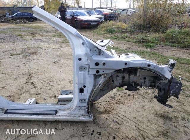 Лонжерон рами передній правий 641002217R RENAULT