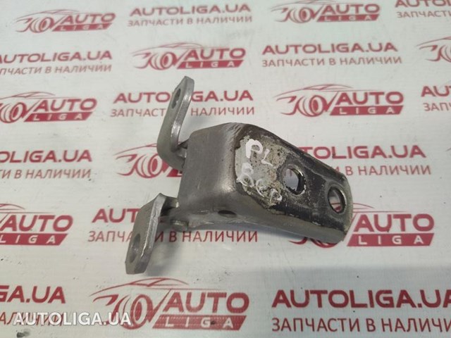 Навішування двері водія (петлі) 67450SNEA01ZZ HONDA