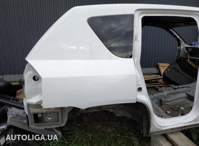 Крило заднє праве 68001972AF CHRYSLER