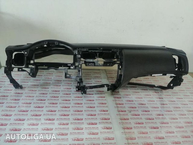 Приладова панель 682003TA4A NISSAN