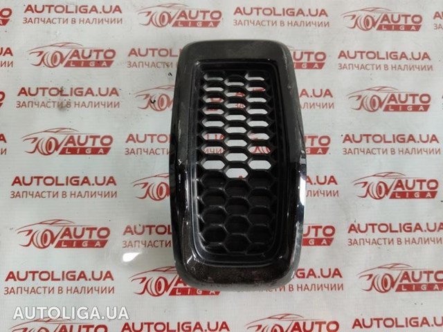 Облицювання радіатора 68303626AA CHRYSLER