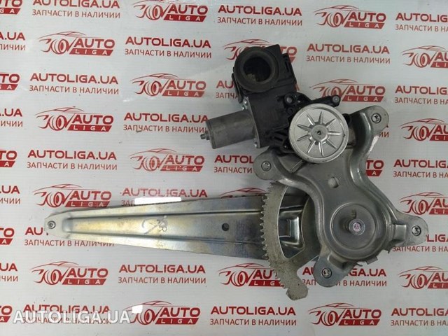Механізм стеклопод'емника двері задньої, правої 6980335080 TOYOTA