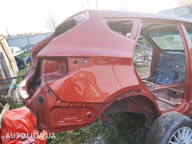 Крило праве заднє 715044ZC00 HYUNDAI
