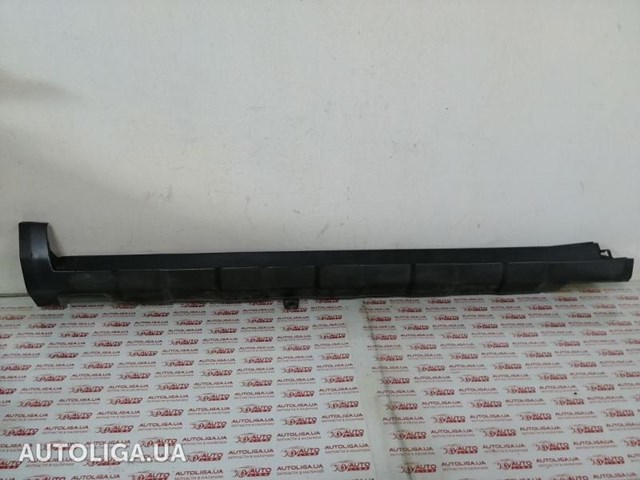 Накладка зовнішня (молдинг) порога, лівий 71850SWWG01 HONDA