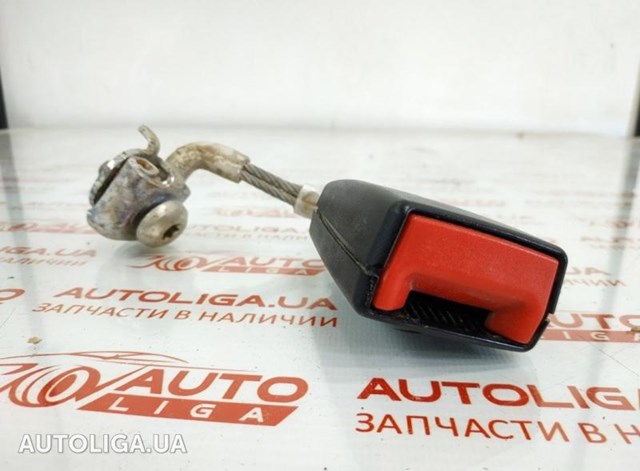 Важіль фіксатор ременя безпеки задній правий 72119172380 BMW