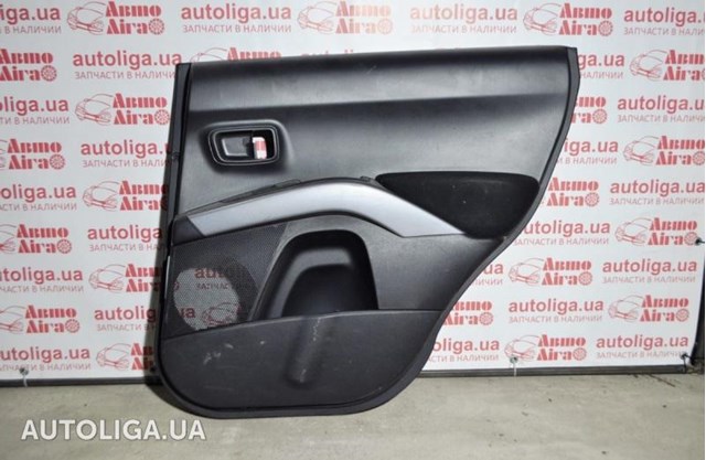 Облицювання задніх правих дверей 7222A530XA MITSUBISHI