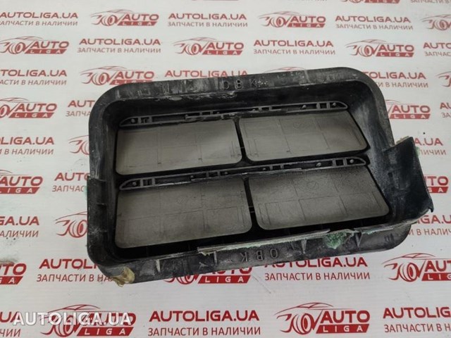 Решітка вентиляційна задня 72651AG030 SUBARU