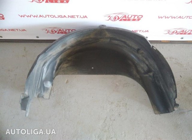 Підкрилок задній лівий 767494075R MERCEDES