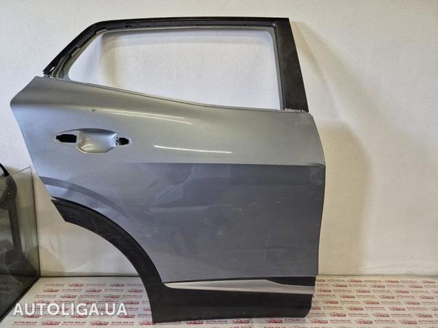 Двері задні, праві 77004R2000 HYUNDAI