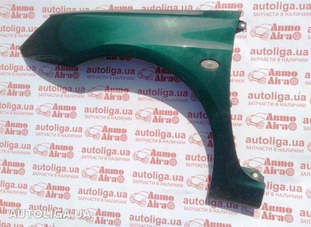 Бічна частина передня ліва 7840K8 PEUGEOT
