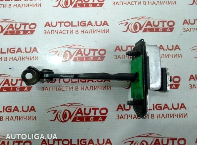 Обмежувач відкриття дверей, передній правий 793902T010 HYUNDAI