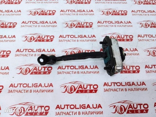 Обмежувач відкриття дверей, передній правий 793902W010 HYUNDAI
