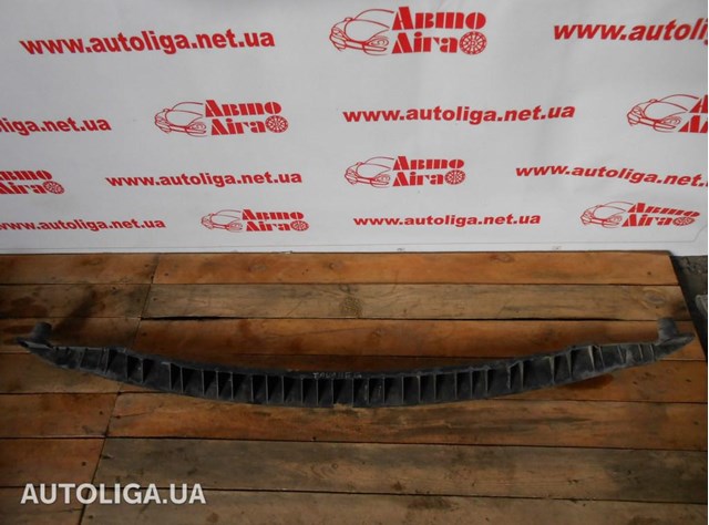 Кронштейн бампера заднього, центральний 7L6807863B VAG