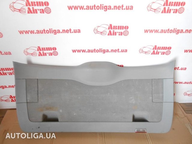 Обшивка-облицювання кришки багажника / 3-х/5-х дверей 7L6867605 VAG