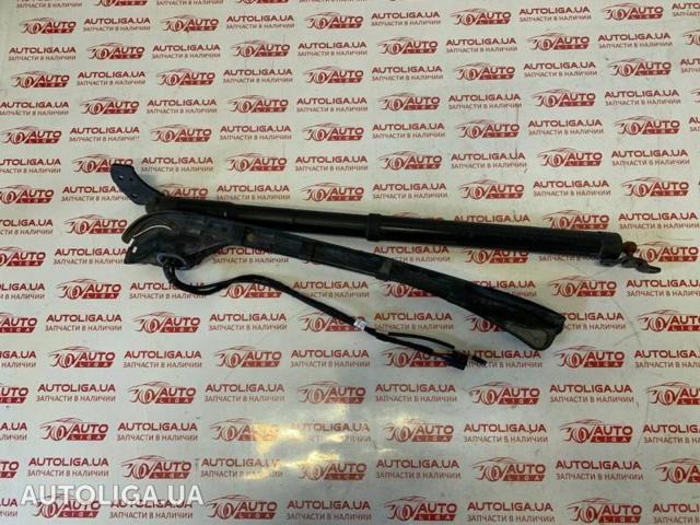 Амортизатор двері п'ятої 7N0827851D VAG