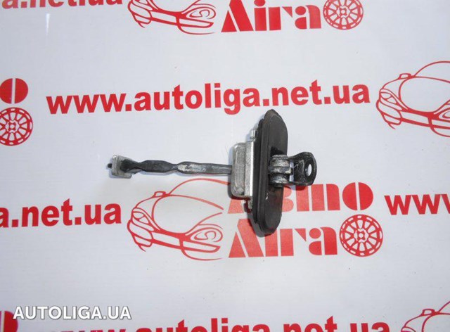 Обмежувач відкриття дверей, передній 80430JD000 NISSAN