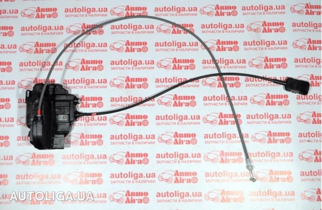 Замок двері правої передньої 805009U10B NISSAN