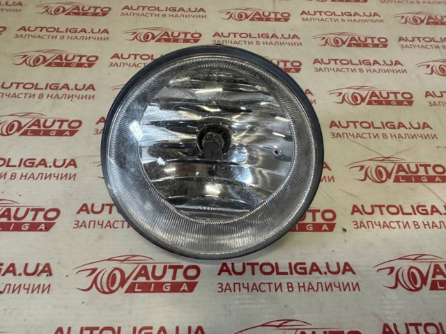 Туманка права 81210AA030 TOYOTA