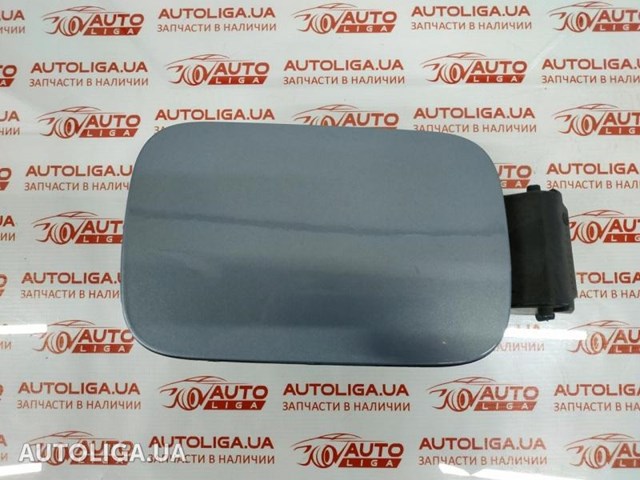 Люк б/бака 8200228509 RENAULT
