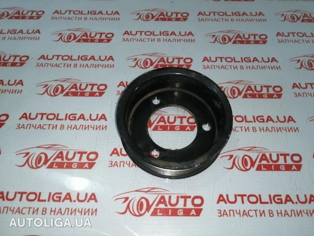 Шків водяної помпи 8200357354 RENAULT